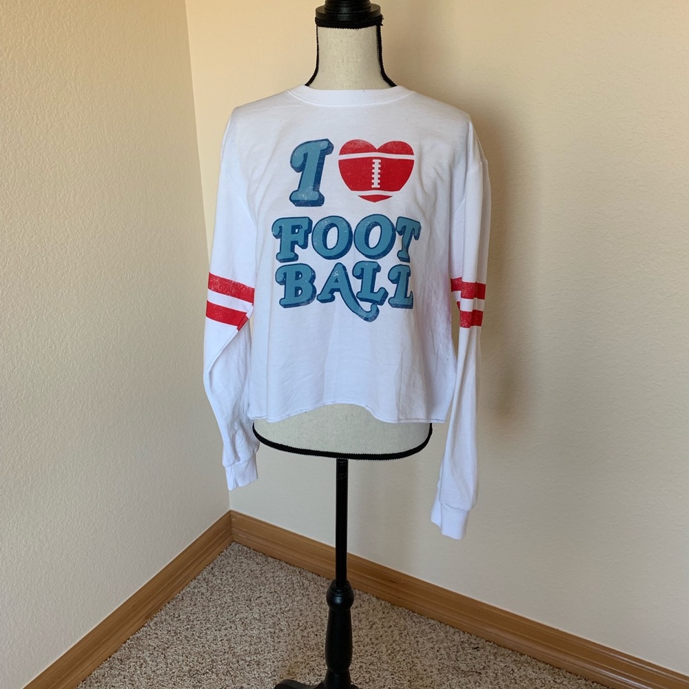 Cropped white sweatshirt XL NWOT